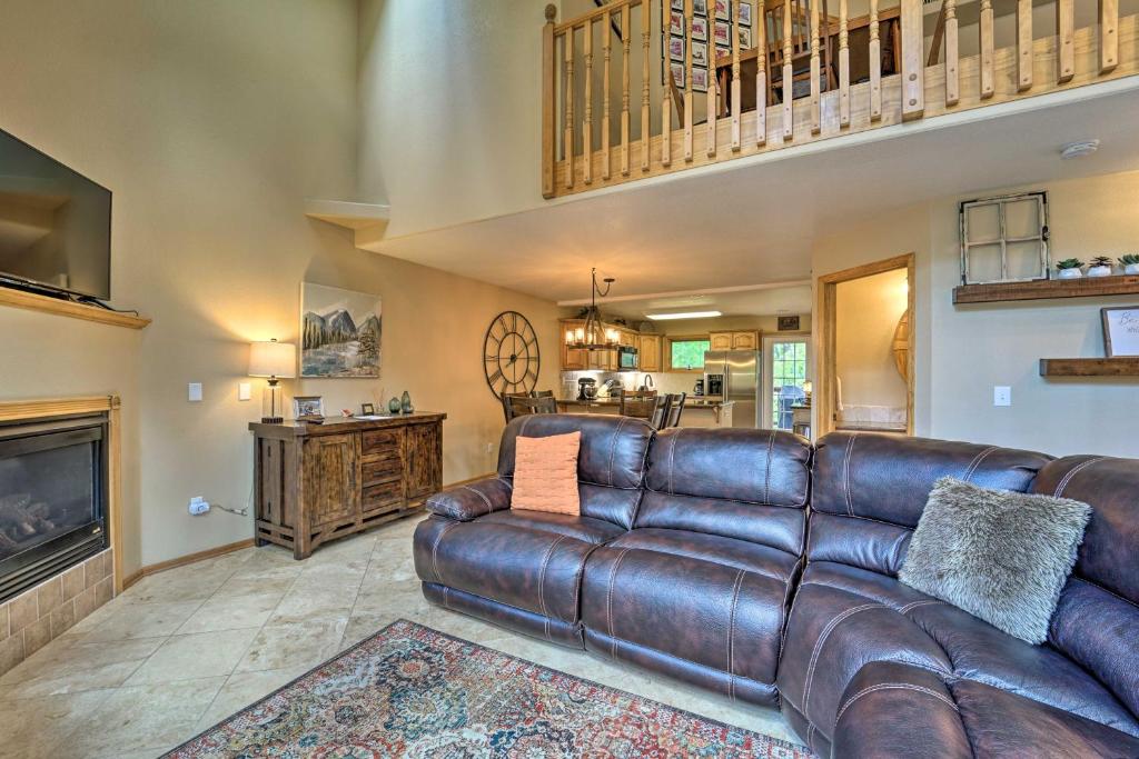 Townhome with Mtn Views 1 Block to Downtown Ouray! photo 4
