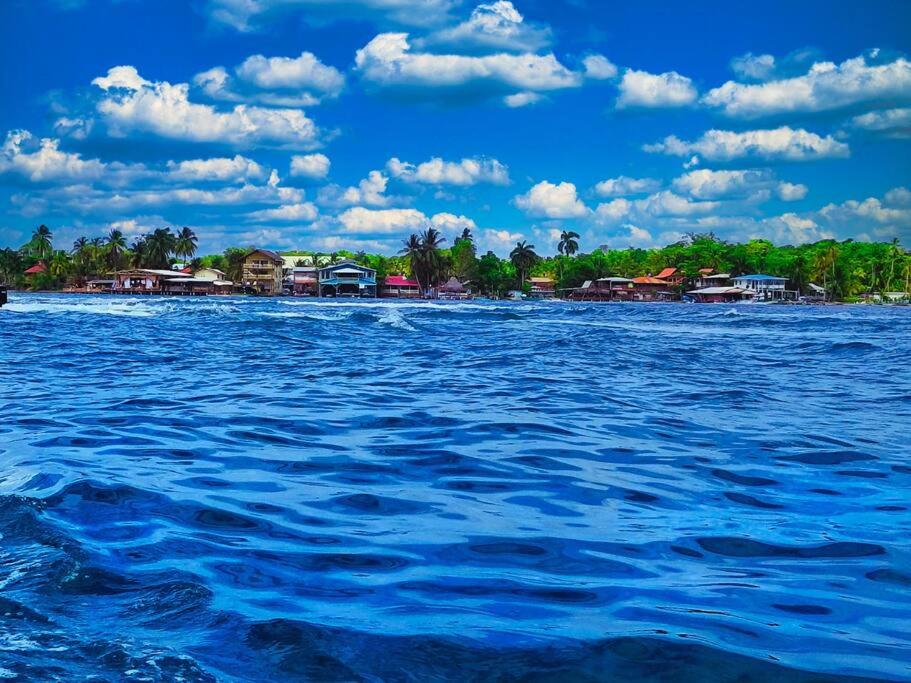Poetry Garden Bocas Town Colon Island- Deluxe Bungalow Cabin-AC-Enjoy the Night Life photo 1