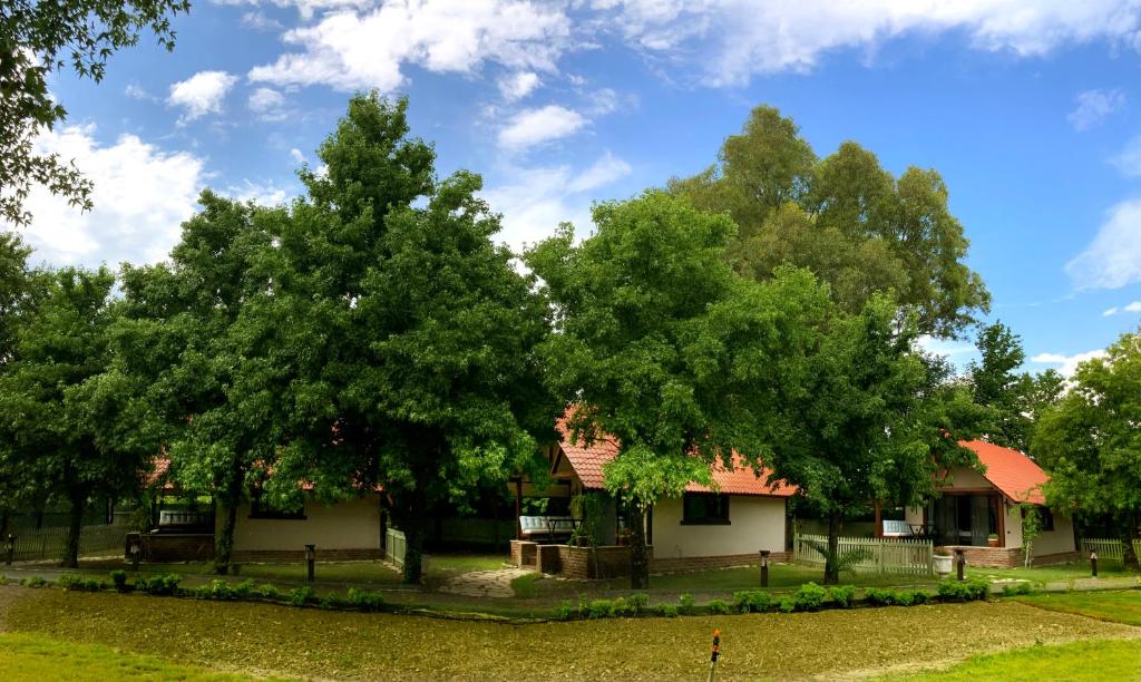 Gaia Koru Bungalows photo 1