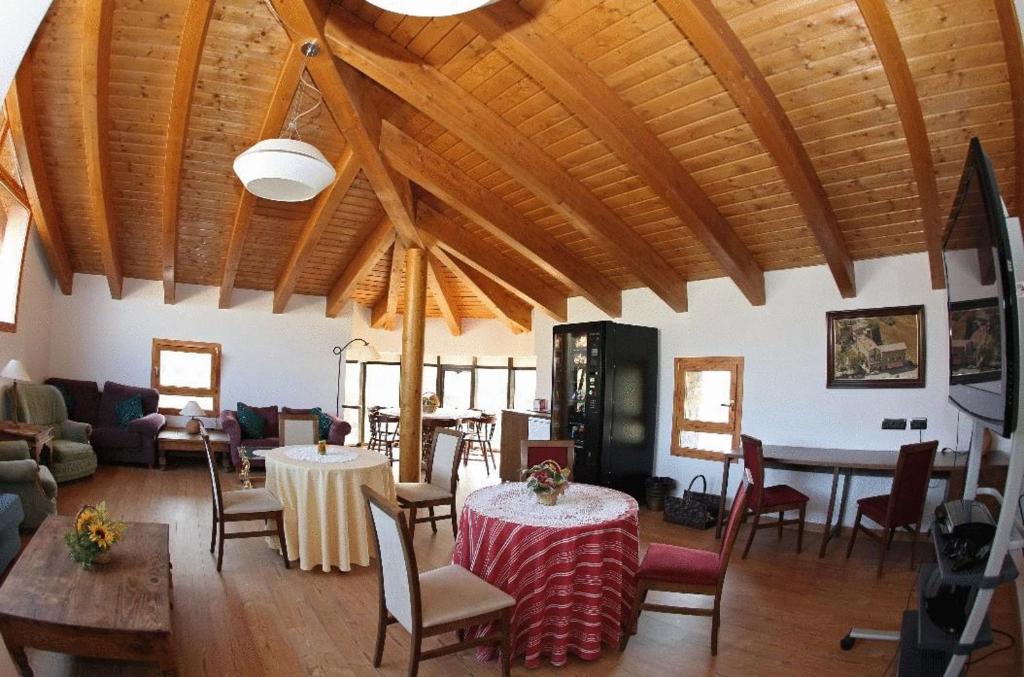 Hotel Restaurante Revestido photo 2