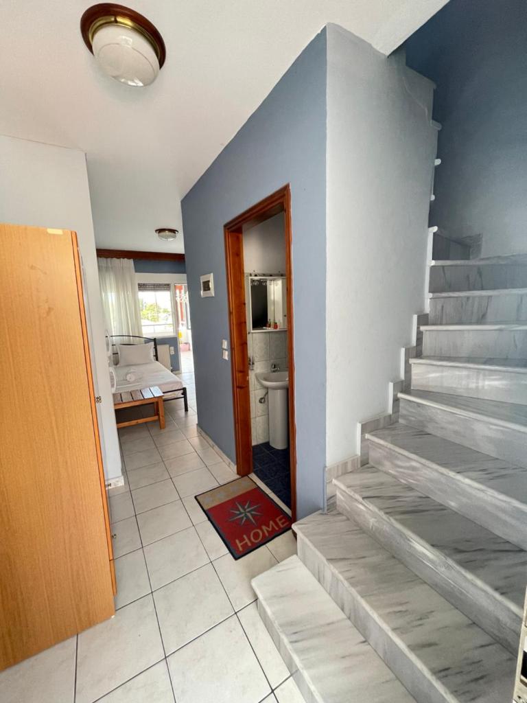 Artemis Hotel Apartments photo 4