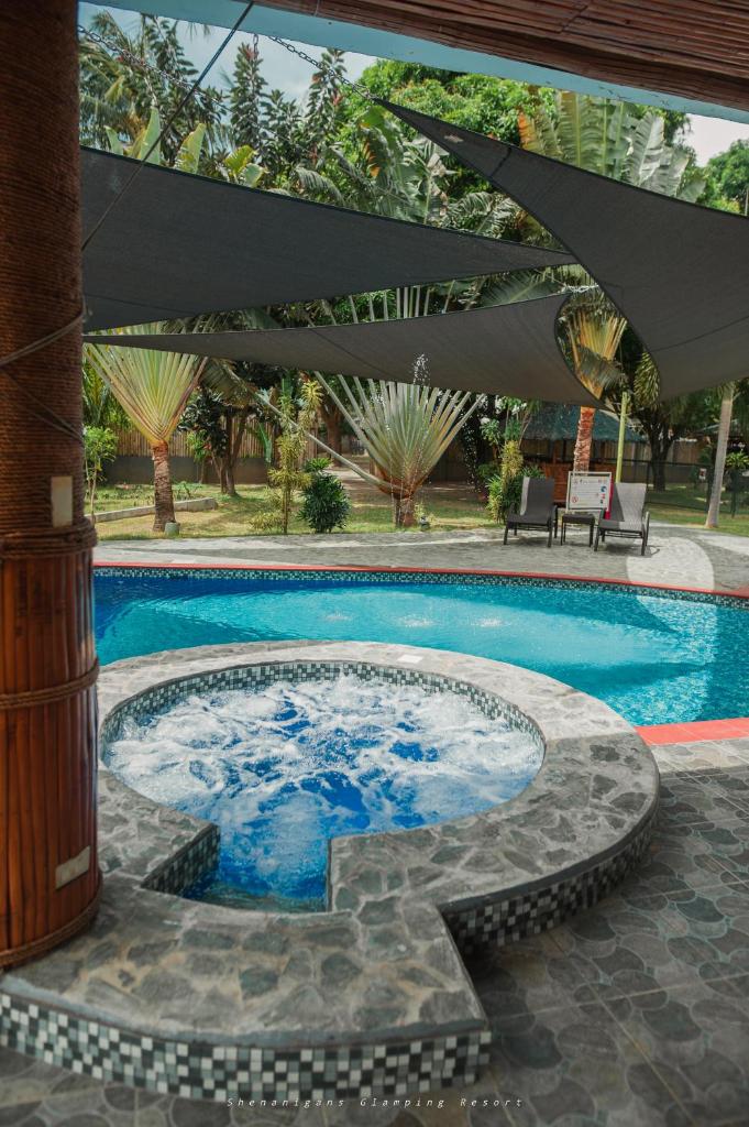Shenanigans Glamping Resort photo 4