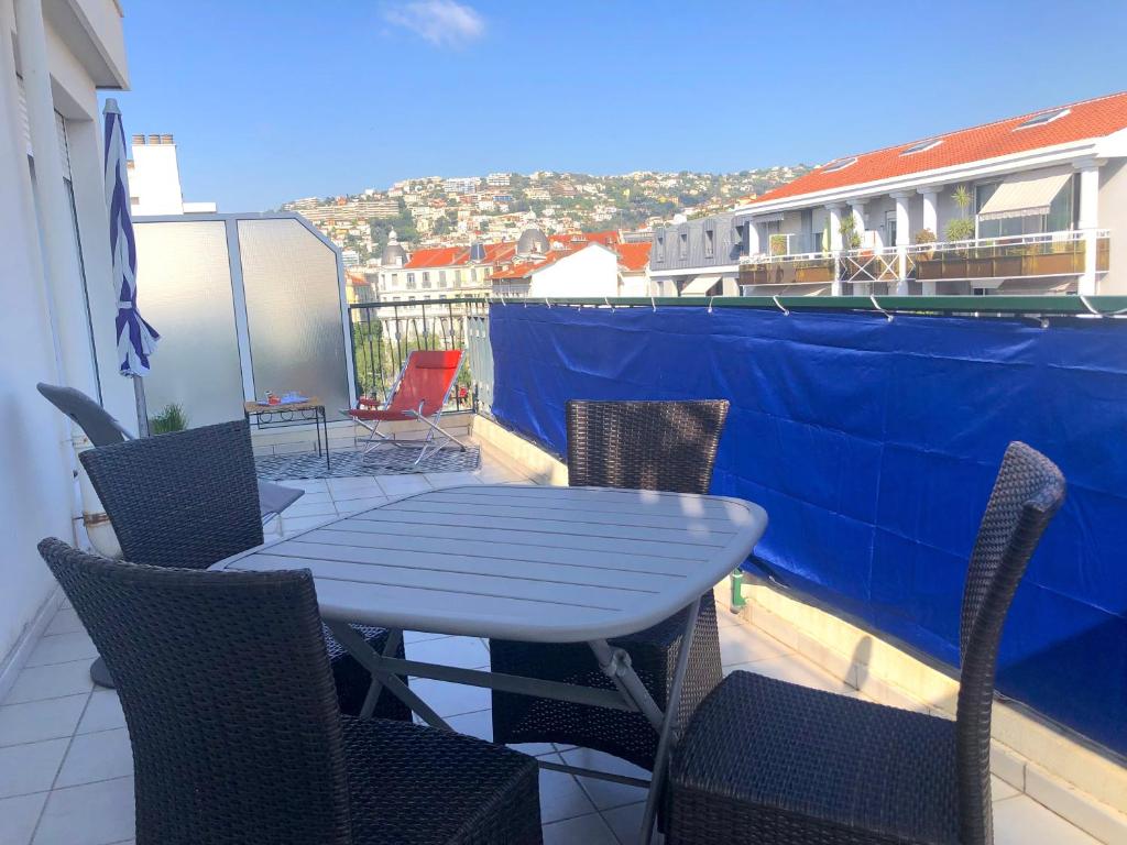 Appartement Terrasse Quartier Liberation