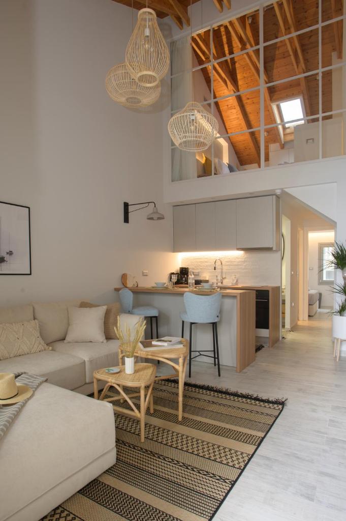 Pilos Sunrise Loft photo 1