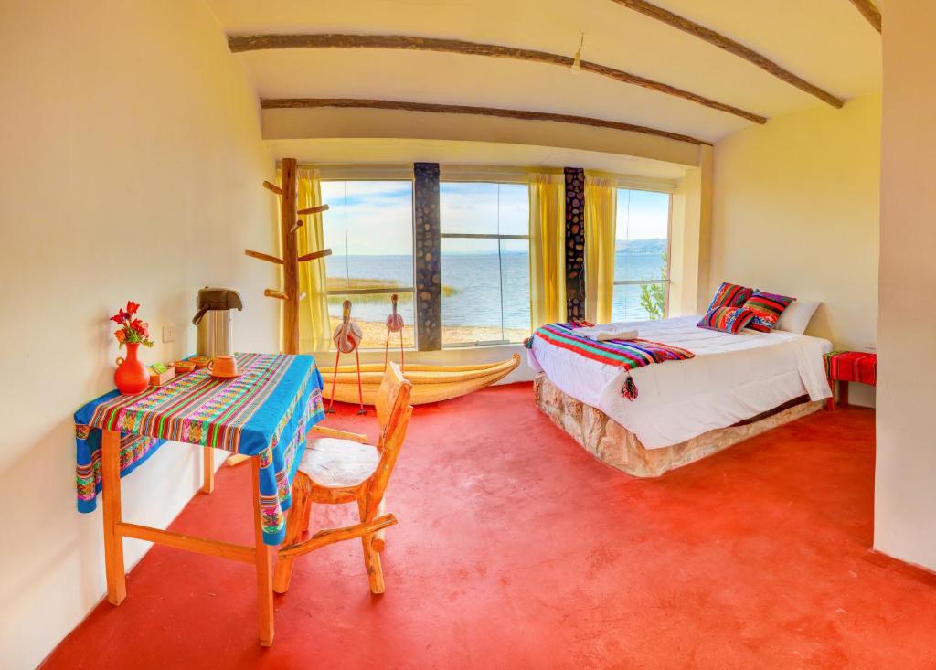 titicaca lodge - LUQUINA photo 1