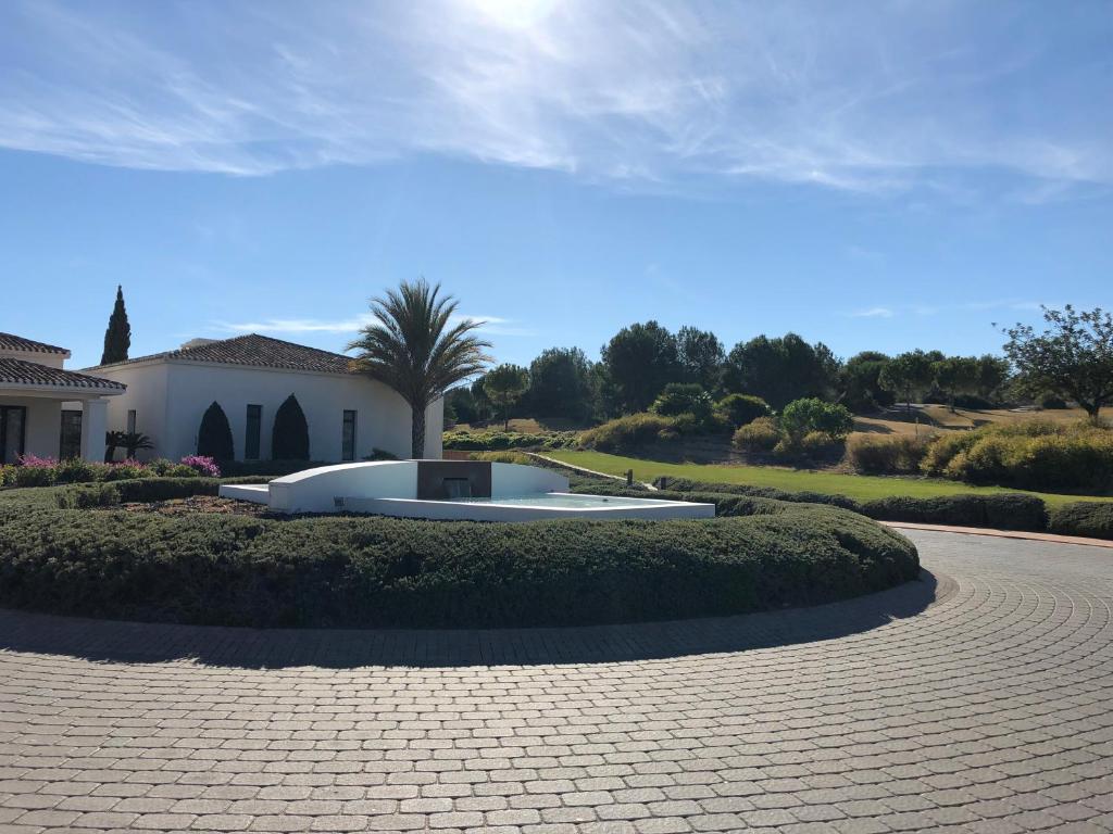 Villa Martin Stone- Las Colinas Golf Country photo 2