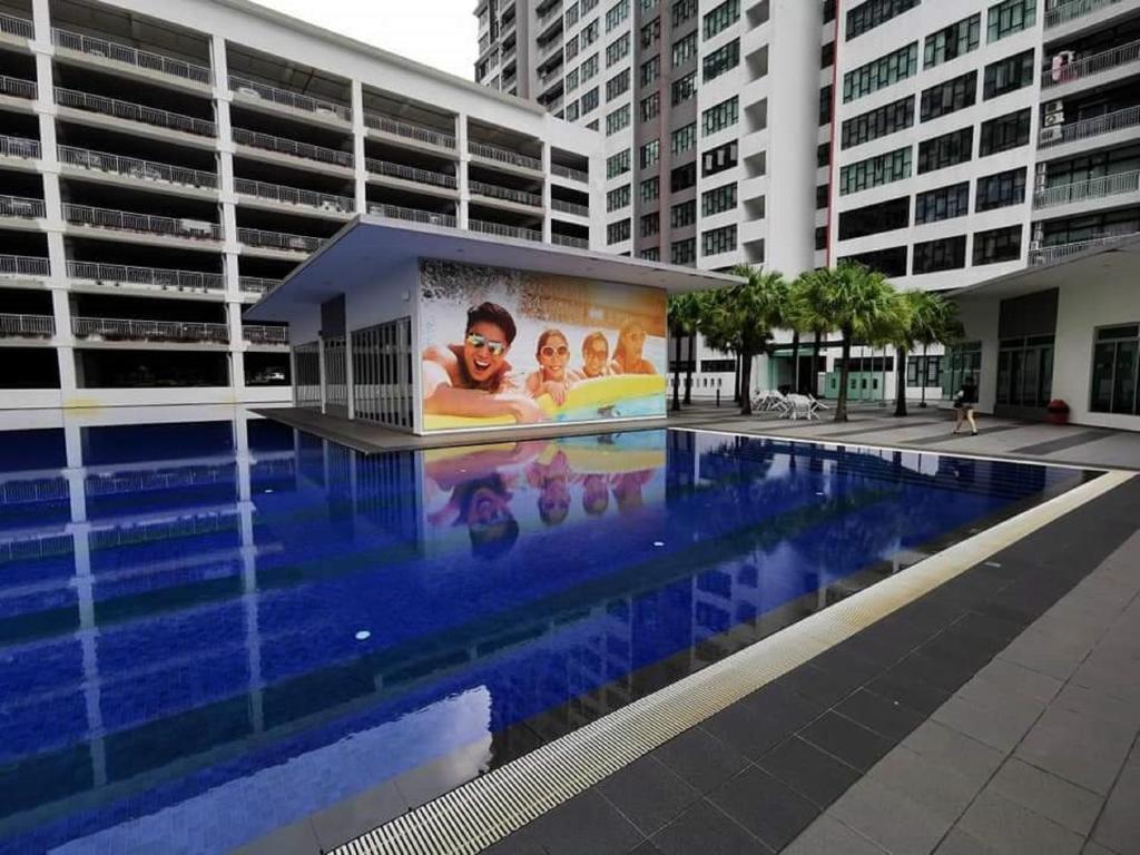 02-AUSTIN REGENCY JY HOMESTAY for 2pax Pool View