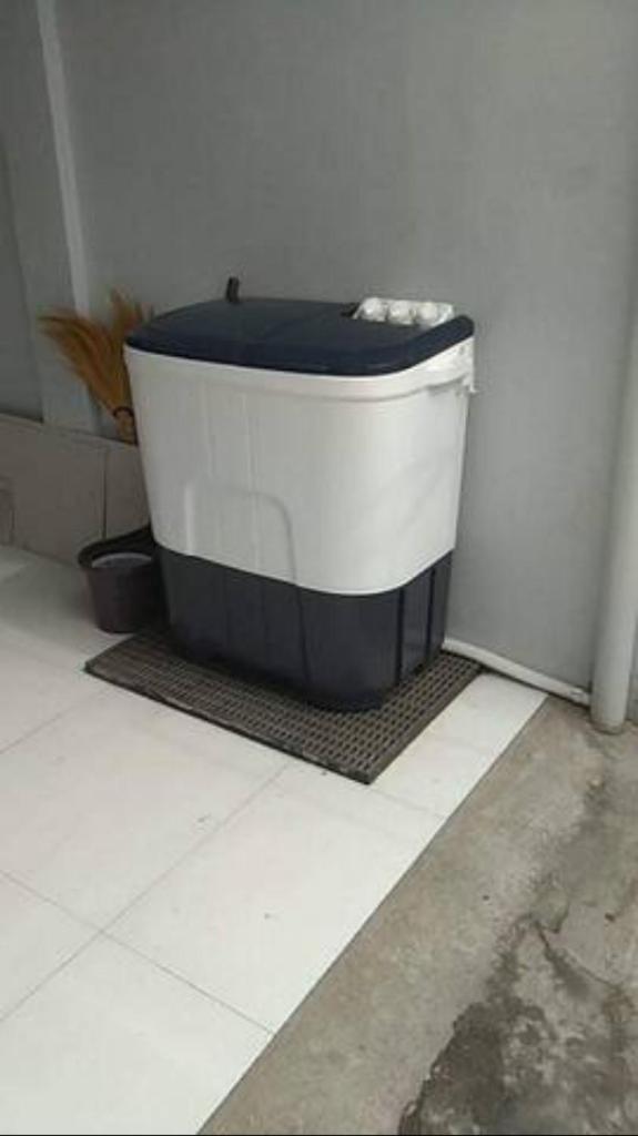 MC residence 5 w/ Netflix,100Mbps Wifi, hot shower photo 1