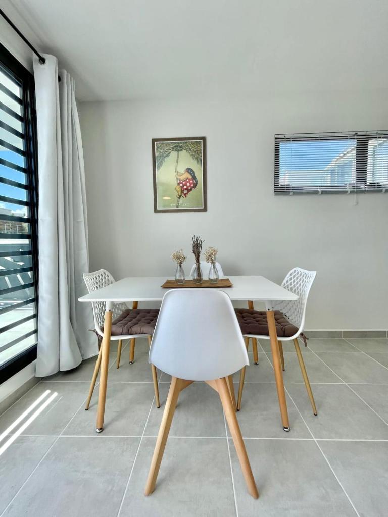 Mereani flat brand new condo in the center of Papeete photo 4