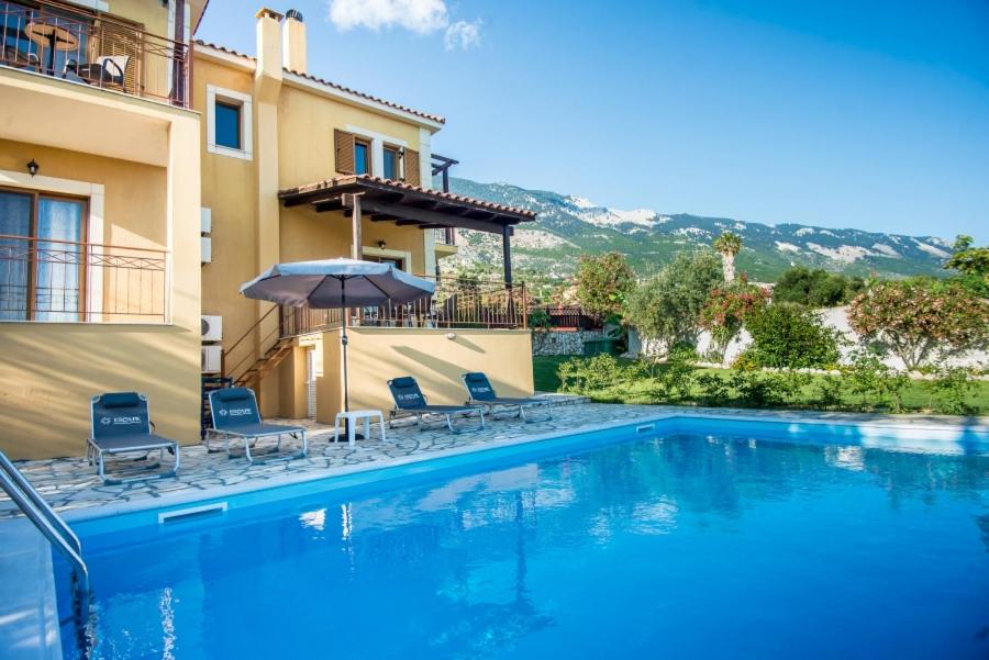 VILLA IRIDA