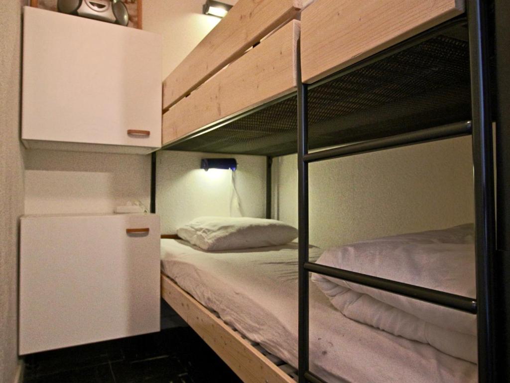 Appartement Chamrousse, 1 pièce, 8 personnes - FR-1-549-28 photo 4