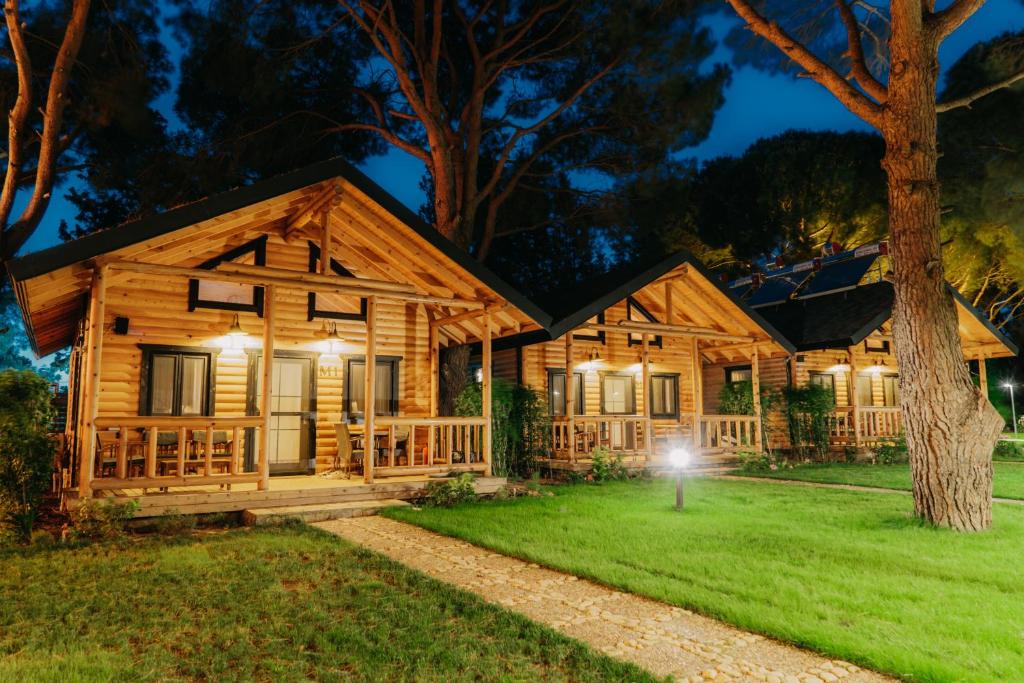 Pino Mar Luxury Bungalows photo 2