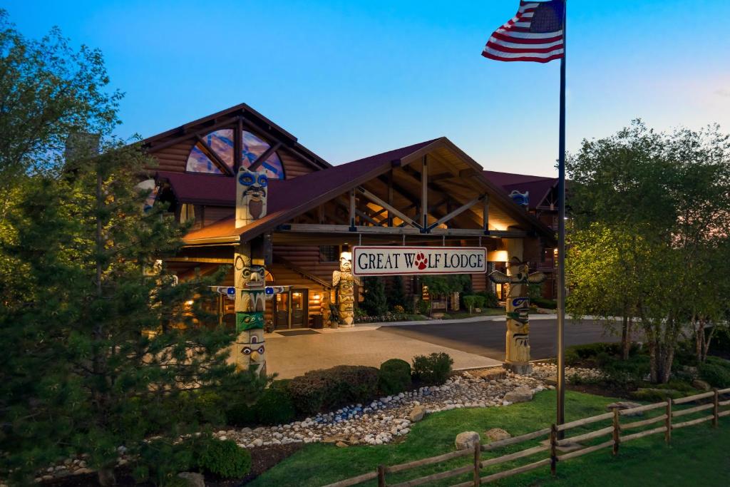 Great Wolf Lodge Kansas City image