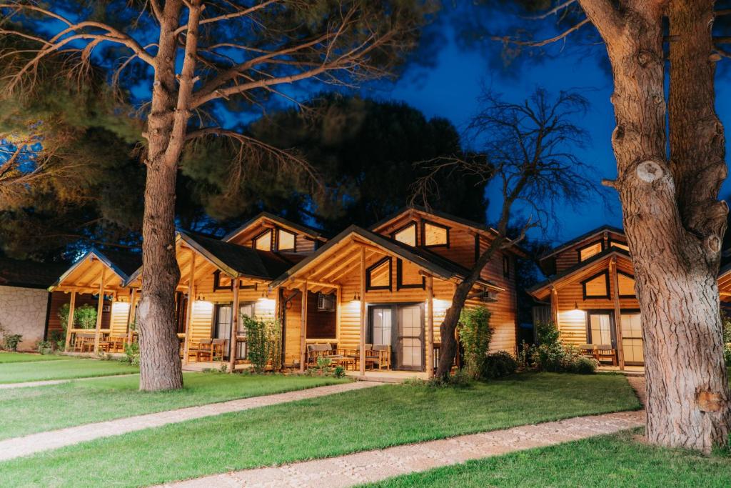 Pino Mar Luxury Bungalows photo 4