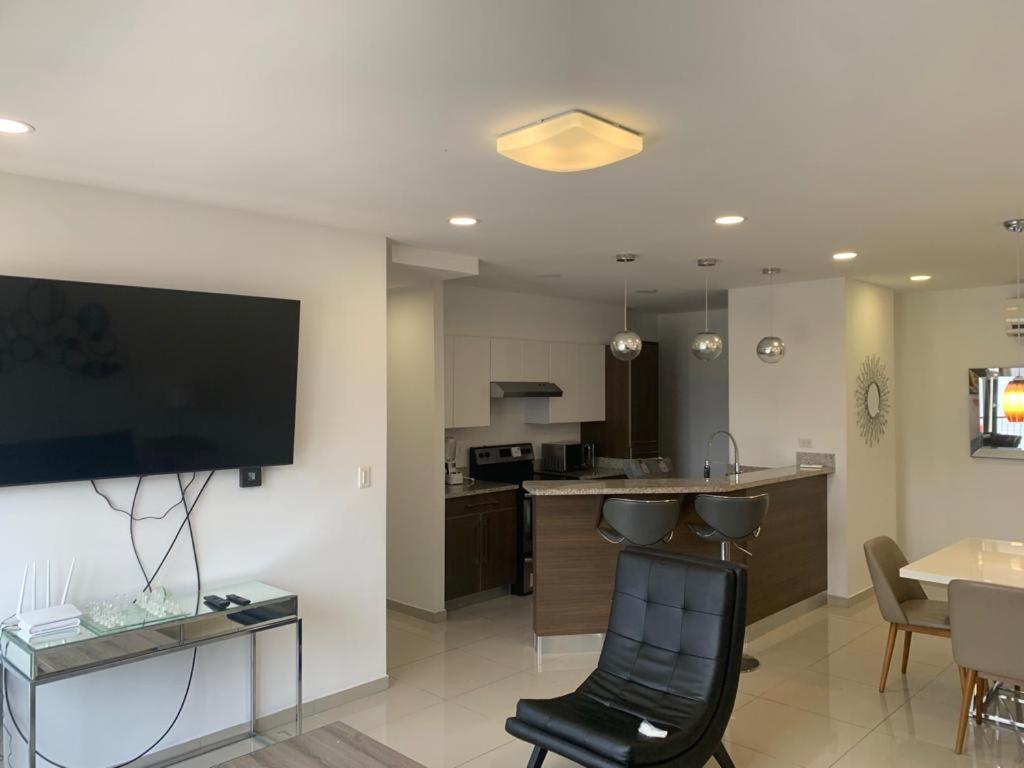 Condominio de lujo photo 1