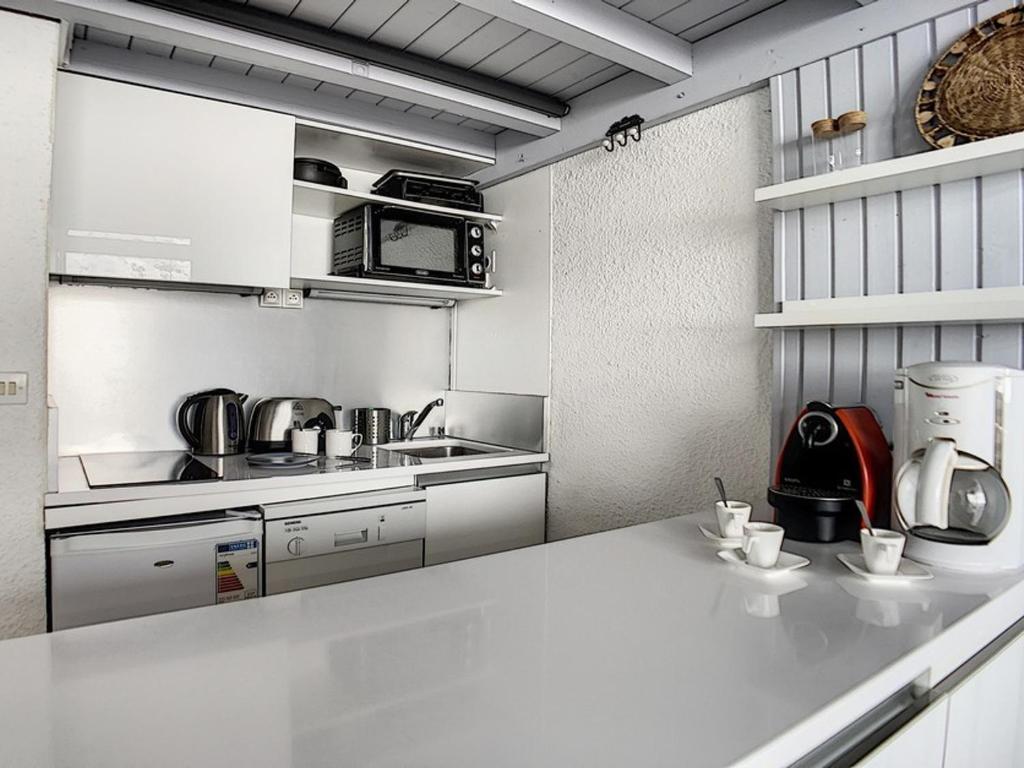 Moderne Duplex aux Menuires · 6 Pers · Ski aux pieds - Tap to explore photos