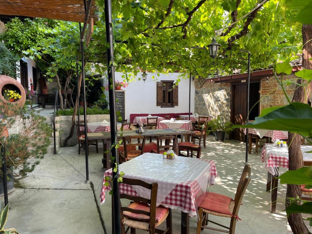 Ambelikos Traditional Agrohotel photo 4