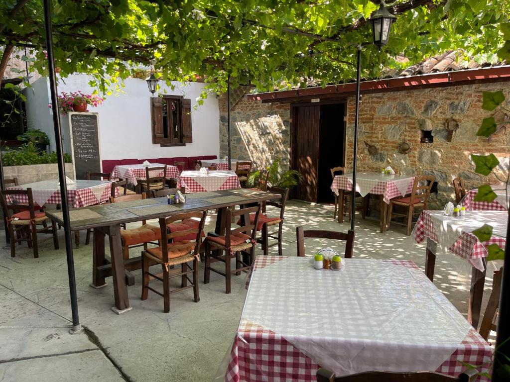 Ambelikos Traditional Agrohotel photo 3