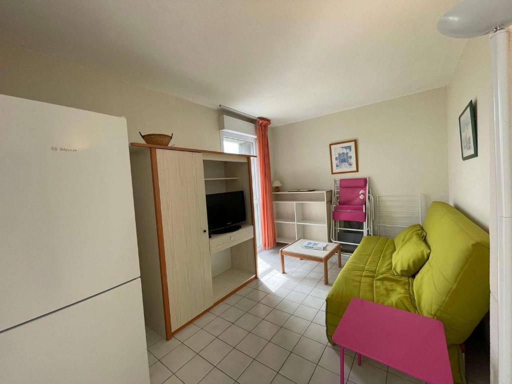 Appartement Saint-Jean-de-Monts, 3 pièces, 6 personnes - FR-1-224C-111 photo 2