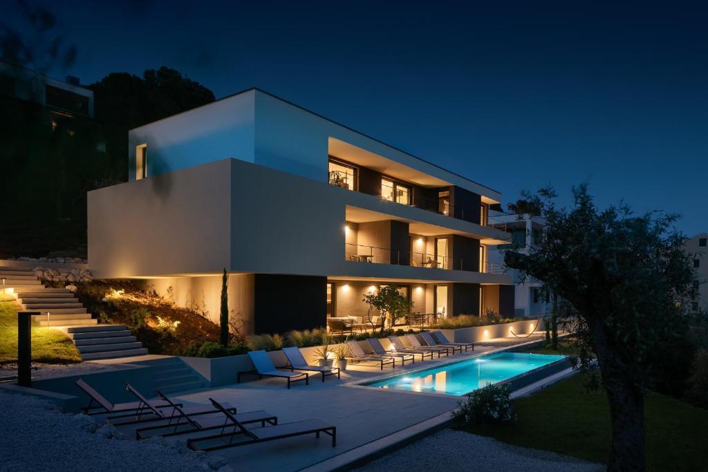 Oltremare apartments with pool photo 3