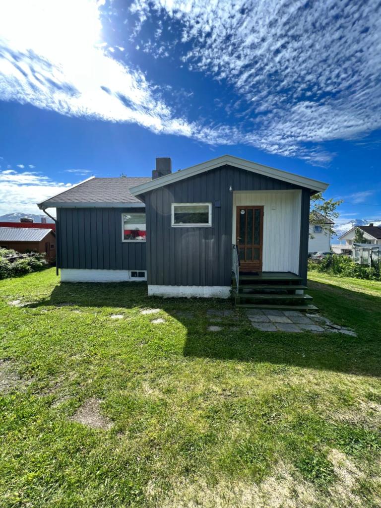 Lyngen House photo 1