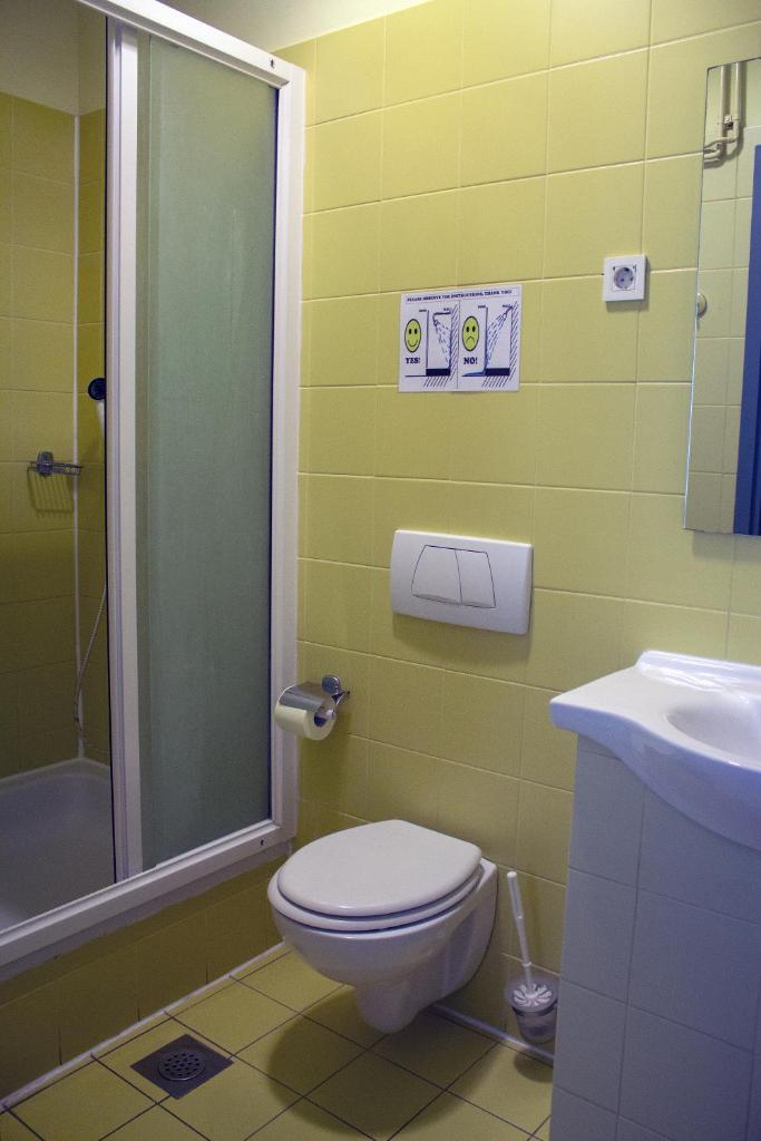 HI Hostel Rijeka photo 1
