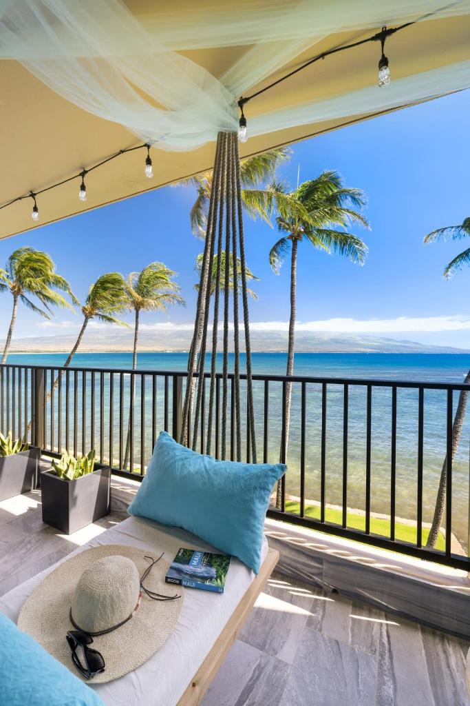 Spectacular luxury , modern oceanfront condo Maalaea-Kihei ,Maui image