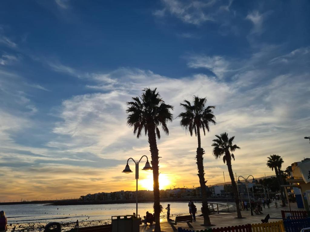ARINAGA ARENA Y MAR BEACH photo 1