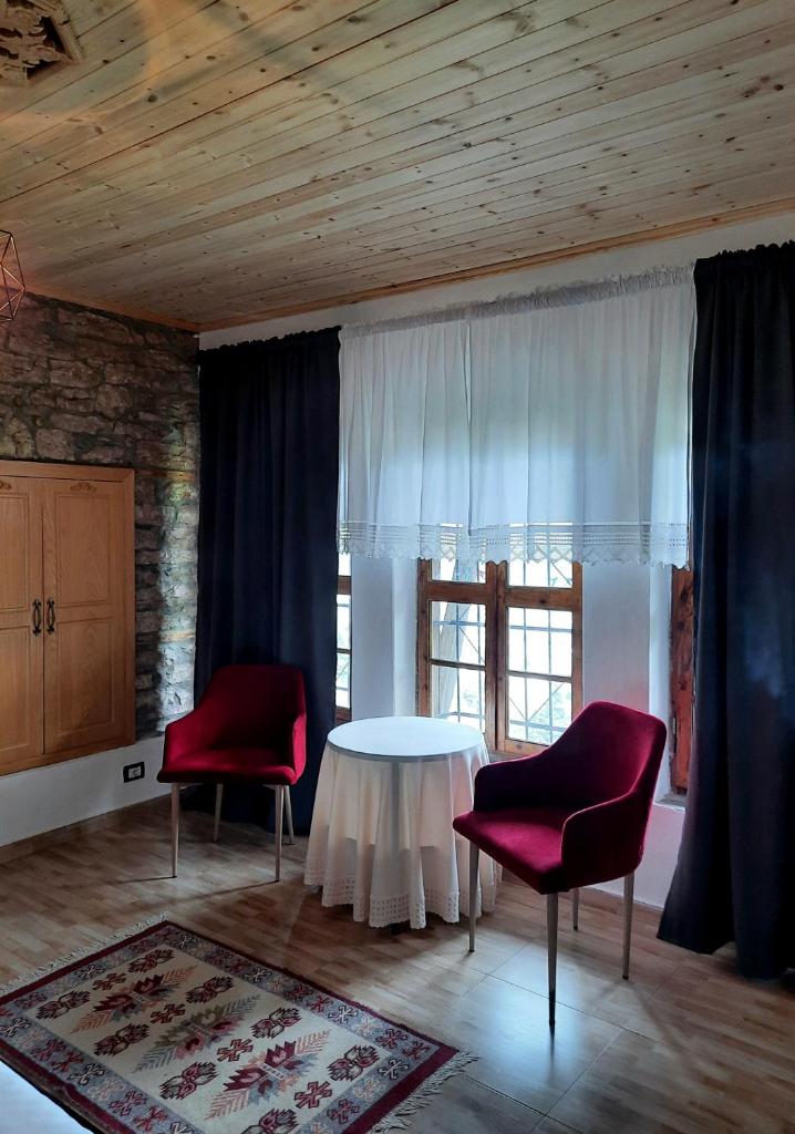 Stone rooms 1850 photo 1