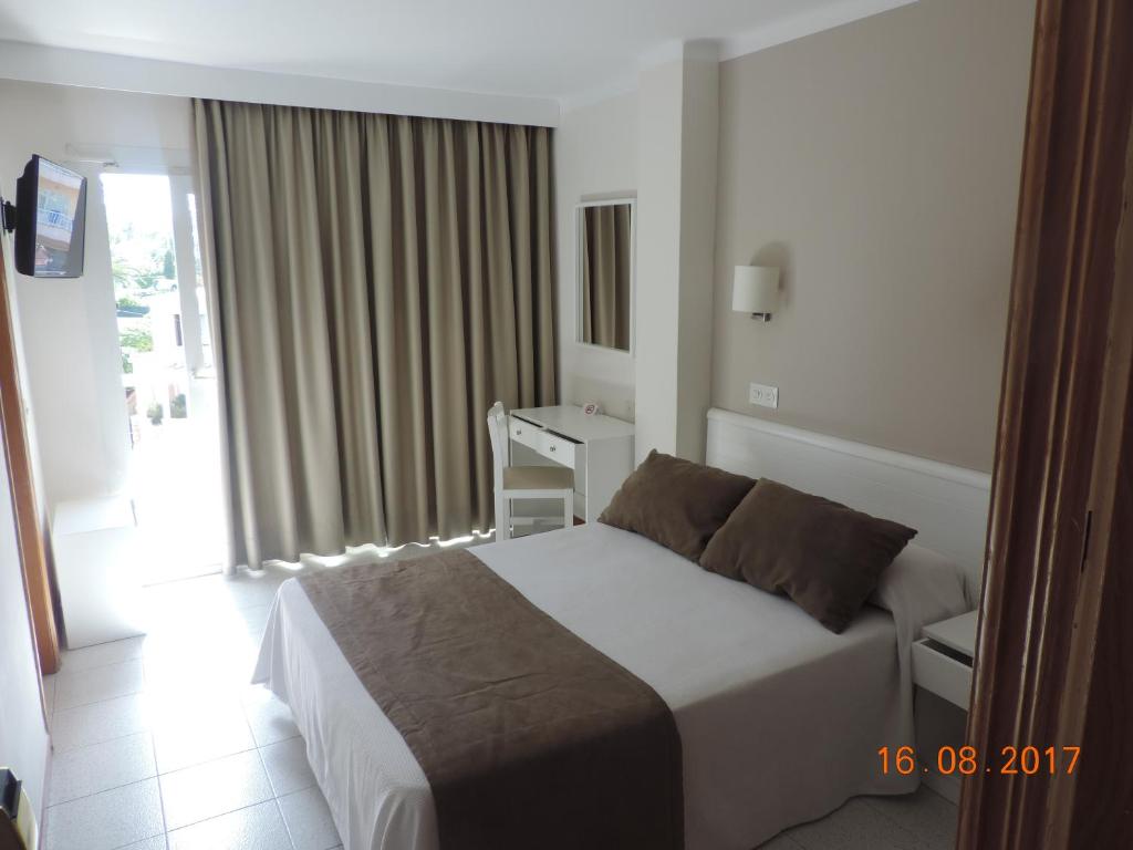 Hostal Residencia Sutimar photo 1