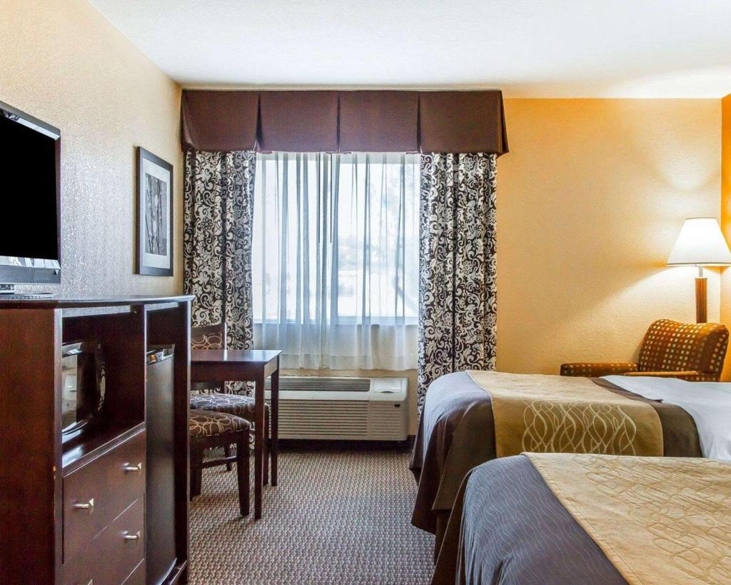 Quality Inn & Suites photo 4