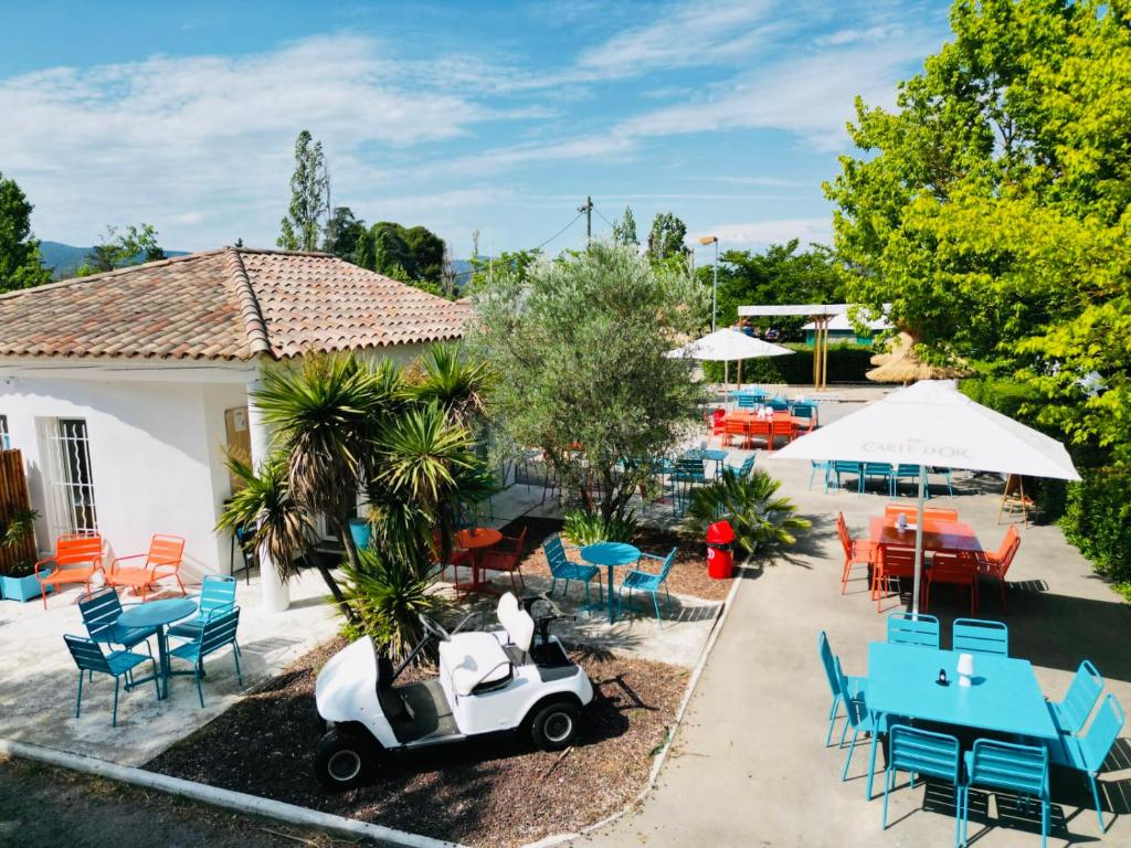 Camping Paradis Family les Rives de l'Hérault photo 1