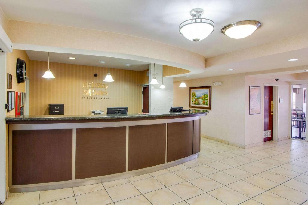 MainStay Suites Texas Medical Center/Reliant Park image