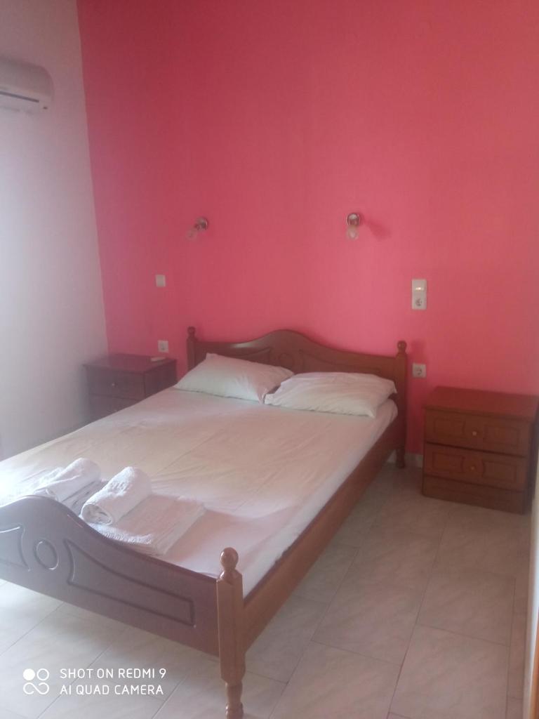 Ikosrooms photo 4