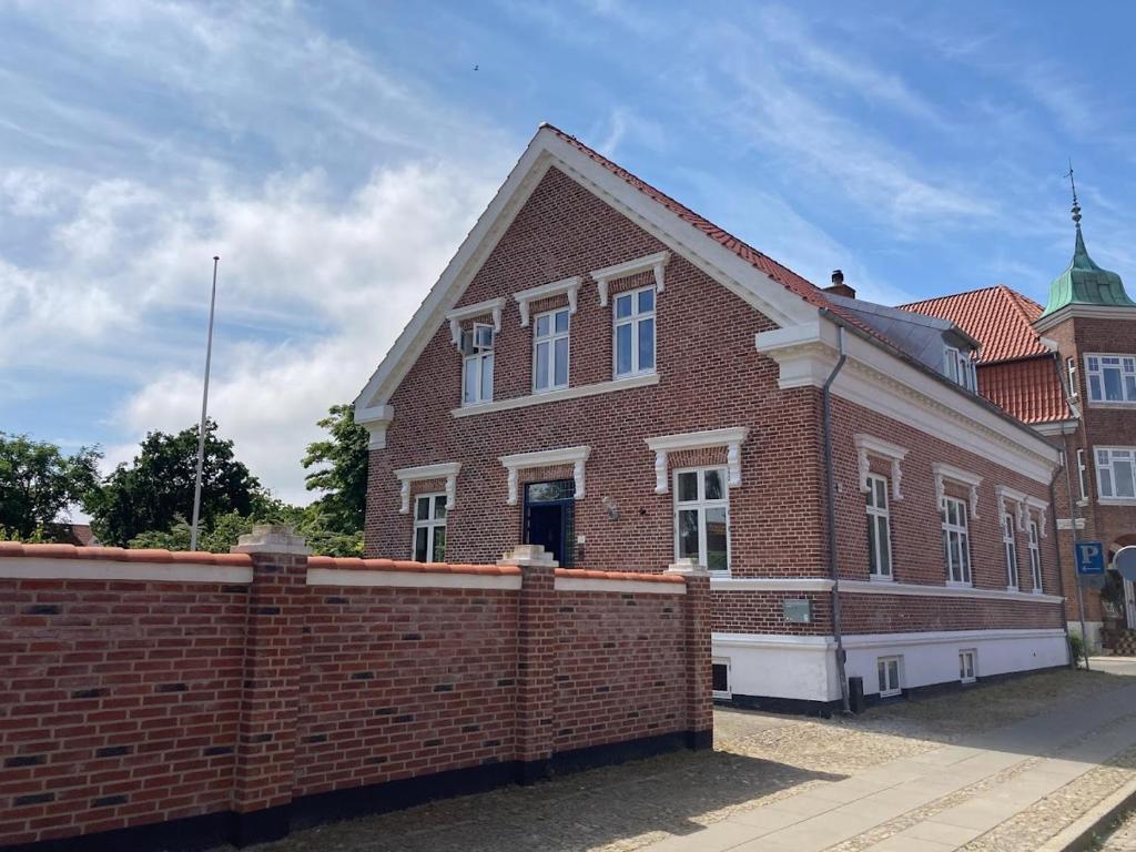 Vidunderligt byhus i den gamle del af Ringkøbing