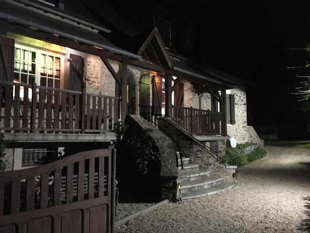 Ground floor stylish french holiday home photo 1