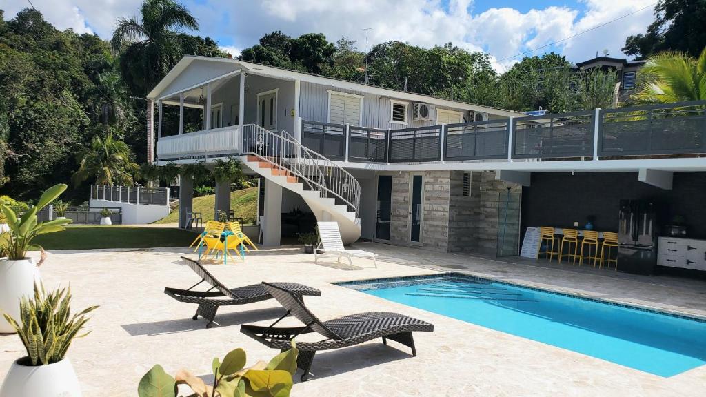 Palm's Bohemian House with Private Pool photo 1
