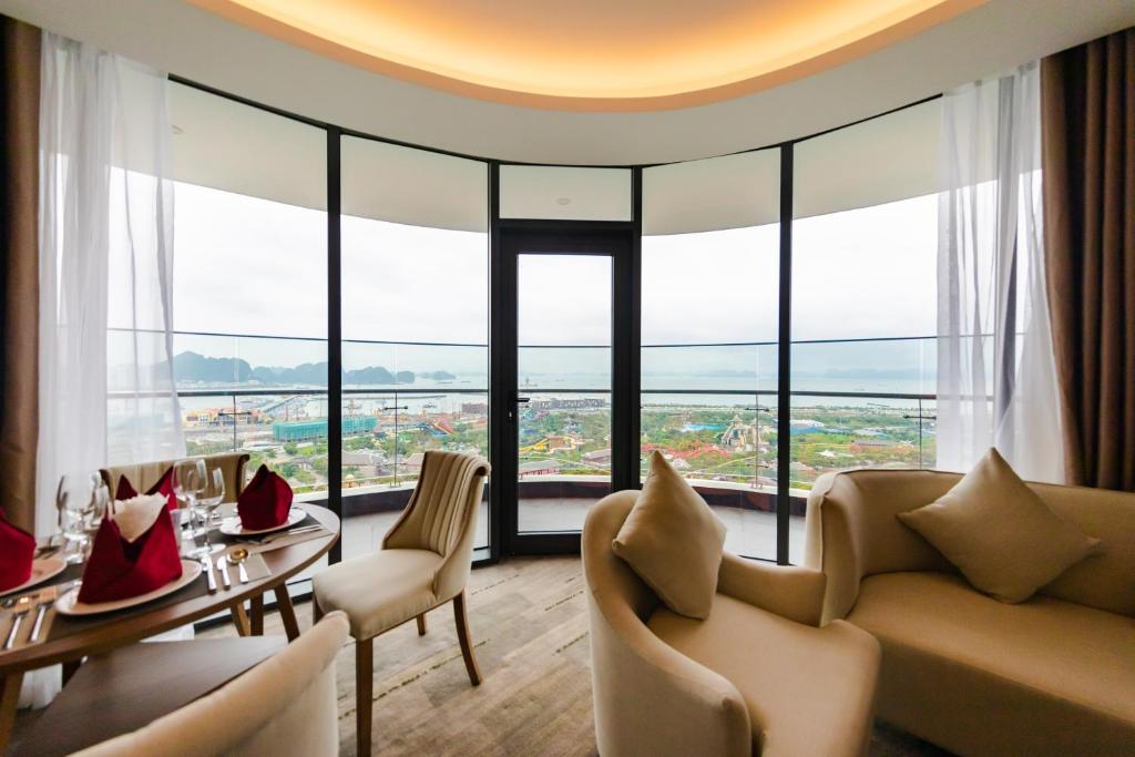 Muong Thanh Luxury Ha Long Residence