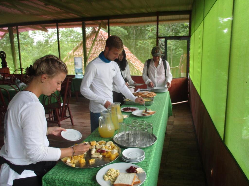 Amazon Jaguar Adventure photo 4