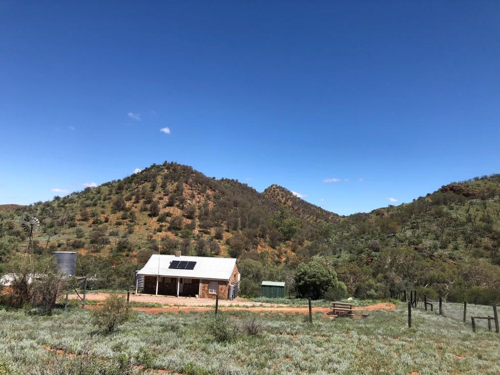 Balcanoona Shearers Quarters - Vulkathunha-Gammon Ranges National Park photo 1