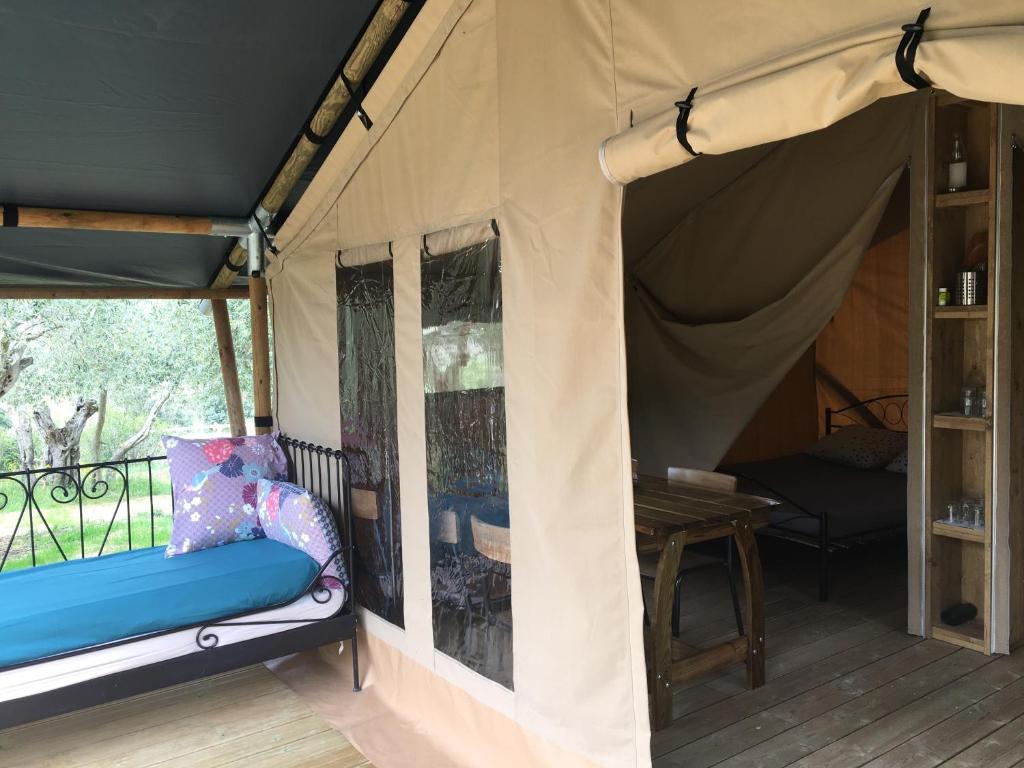 Le Camping de Cucugnan photo 2
