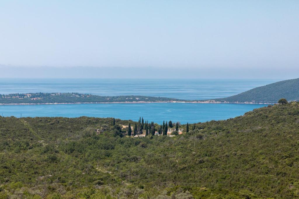Luxury Holidays & Events - Villa Diva - Montenegro photo 3