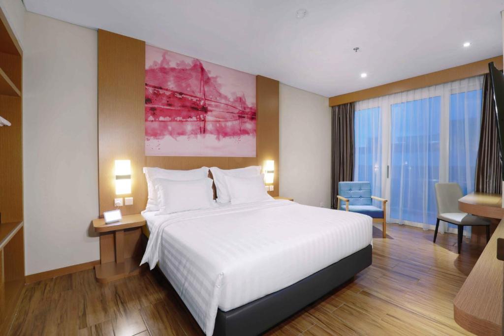 Favehotel Nagoya - Batam Room Type - Executive Suite