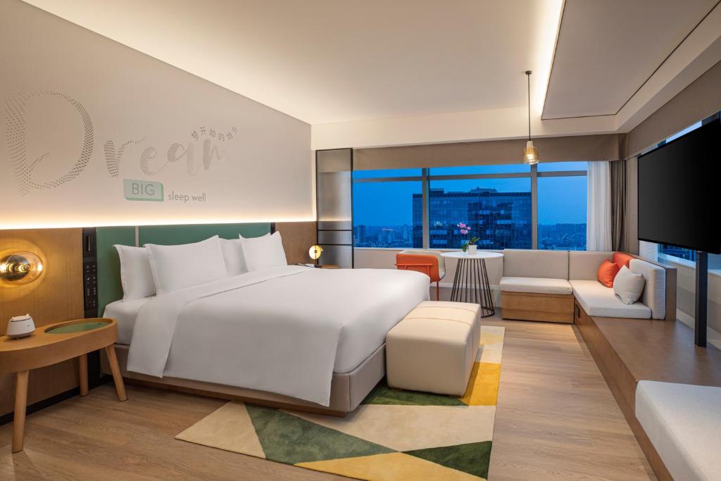 EVEN Hotels CHENGDU JINNIU - Tap to explore photos