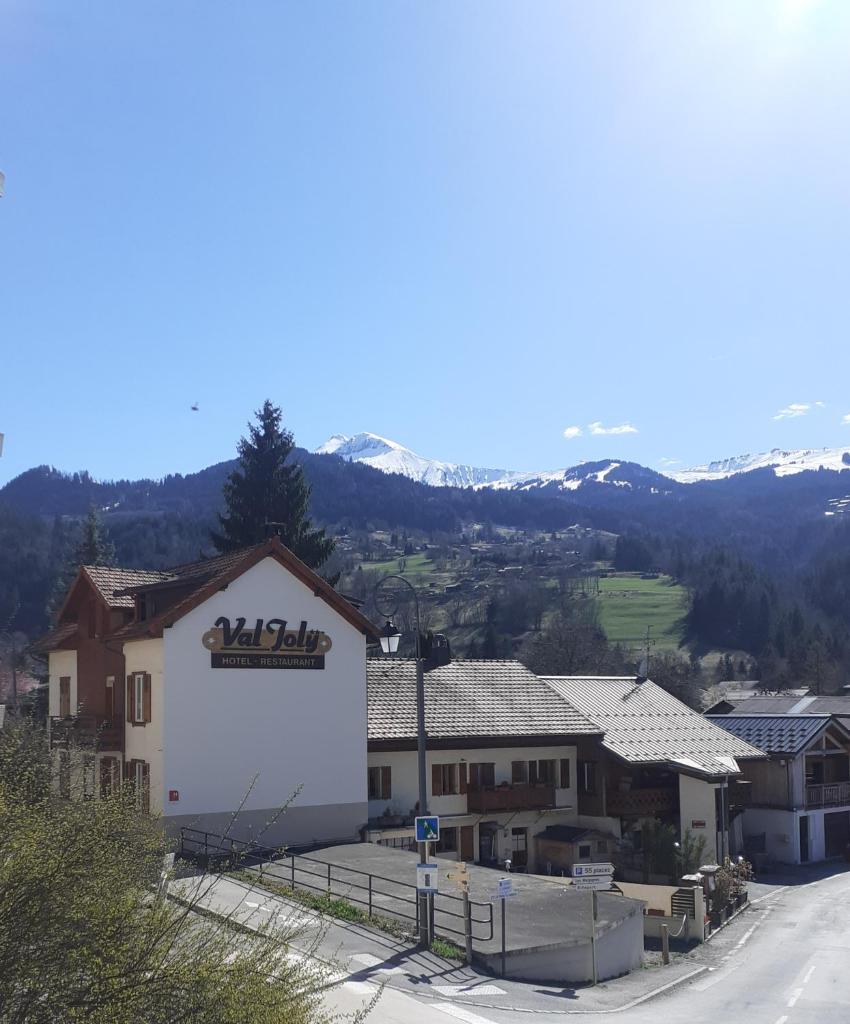 Hotel Val Joly photo 1