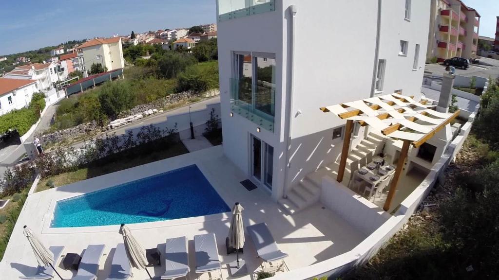 Villa Leona photo 4
