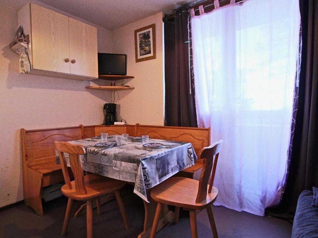Studio Chamrousse, 1 pièce, 3 personnes - FR-1-340-175 photo 1