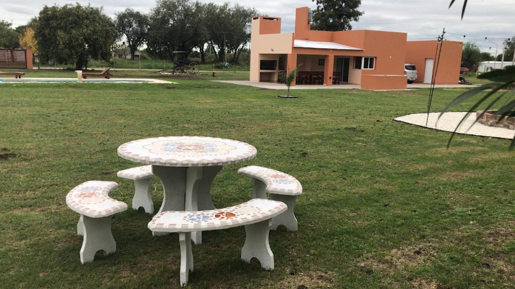 Los Sunchos Casa de Campo