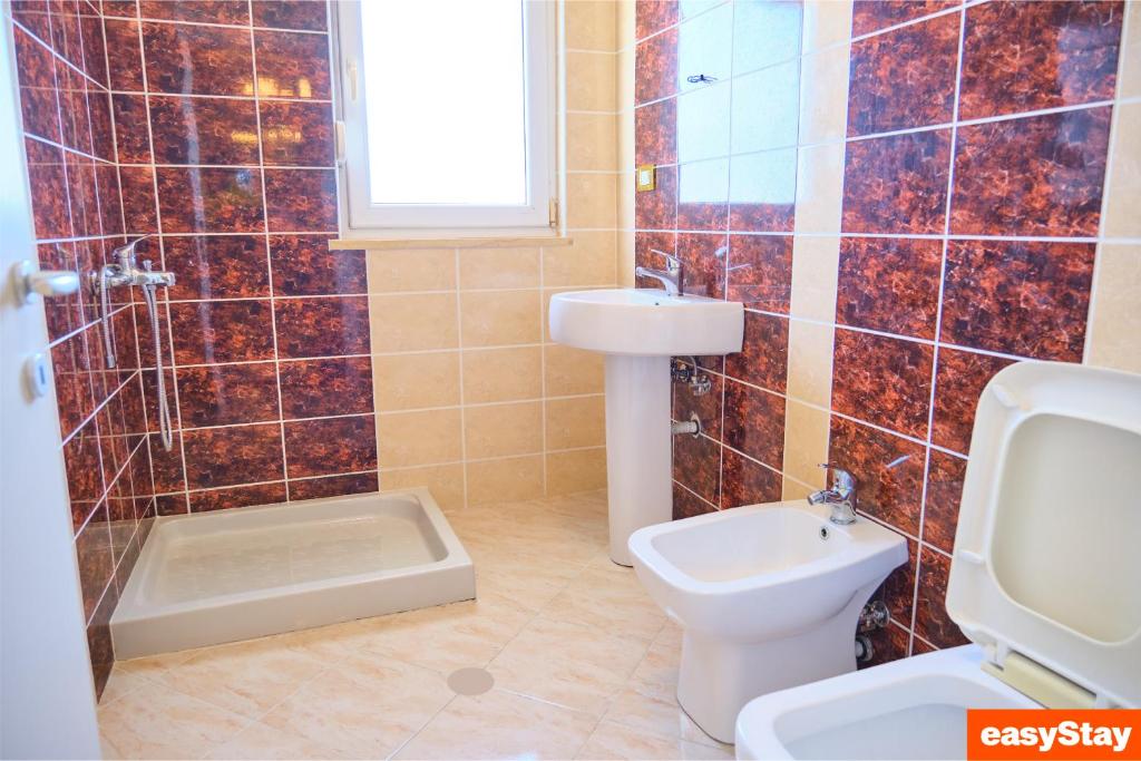 Easy Stay - Luxury Three Bedroom Apartment photo 1