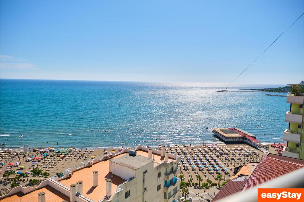 Easy Stay - Luxury Three Bedroom Apartment photo 4